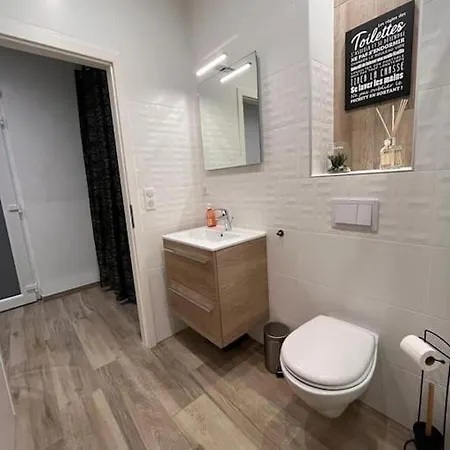 Апартаменты Studio Avec Entree Independante A 10 Km De Colmar *