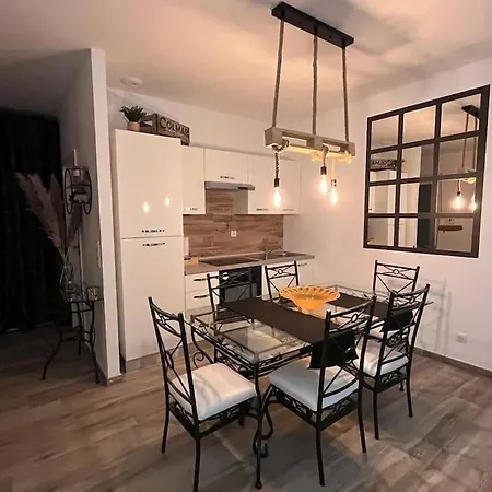 Апартаменты Studio Avec Entree Independante A 10 Km De Colmar